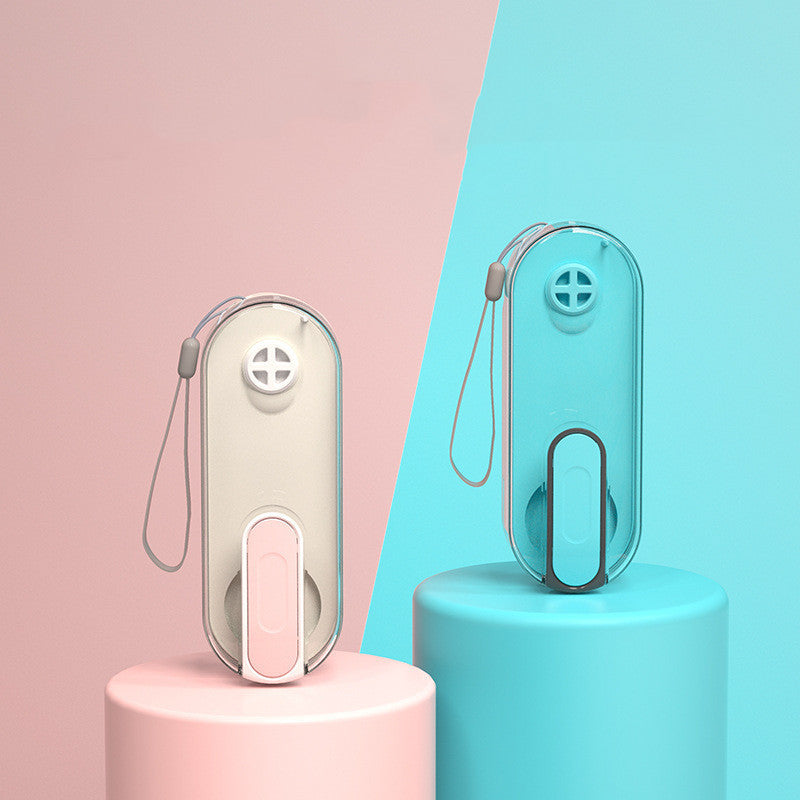 {{ gradient_water_bottle }}