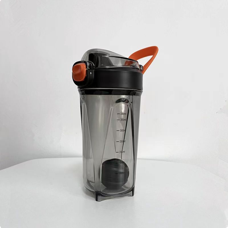 {{ gradient_water_bottle }}