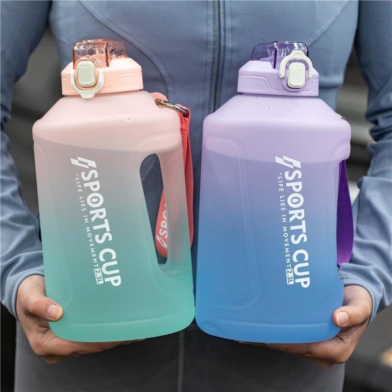 {{ gradient_water_bottle }}